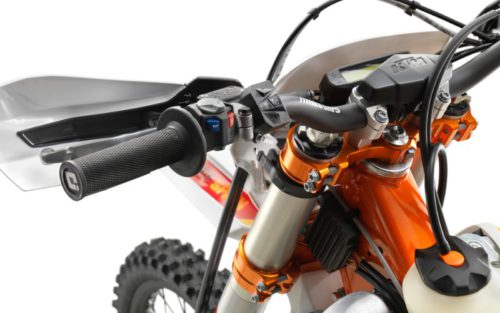 Dirt Bike handlebars and Grips