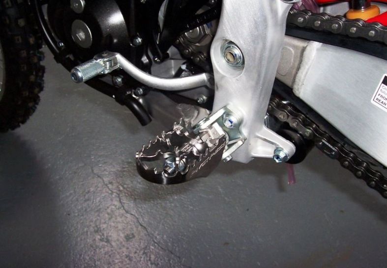 Dirt Bike Aftermarket Footpegs