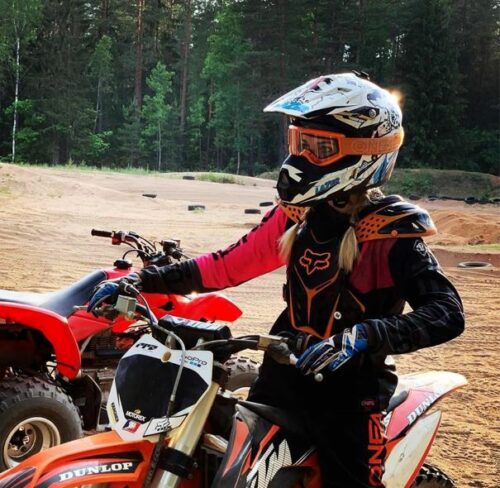 womens off road helmet